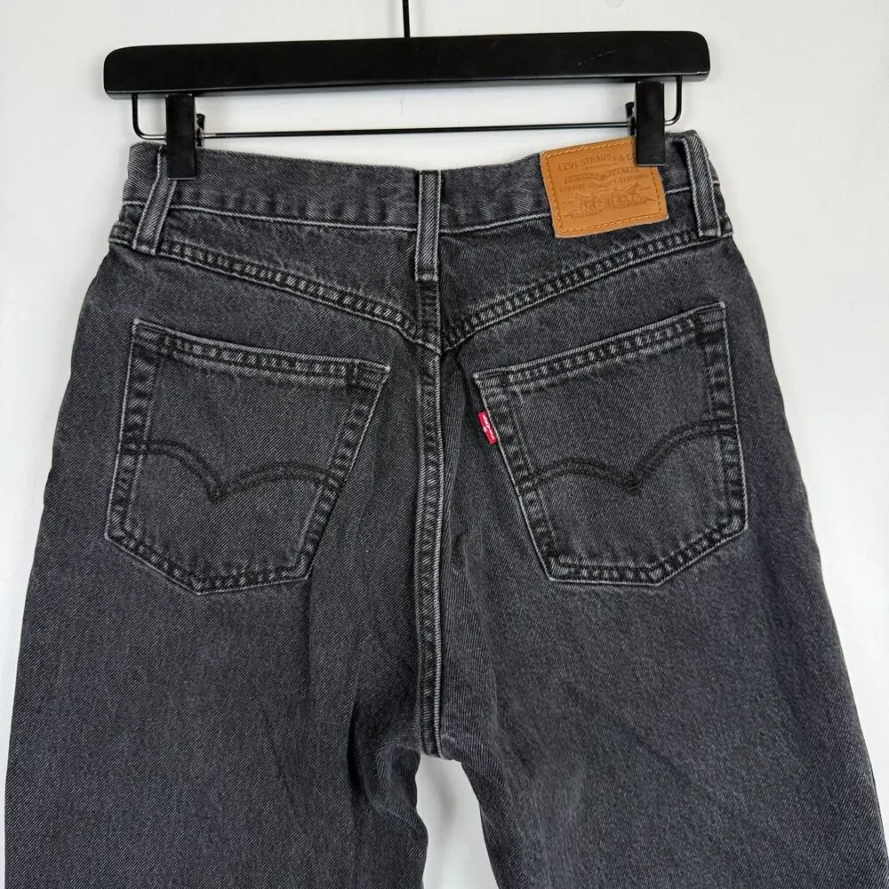 Levis excellent preowned